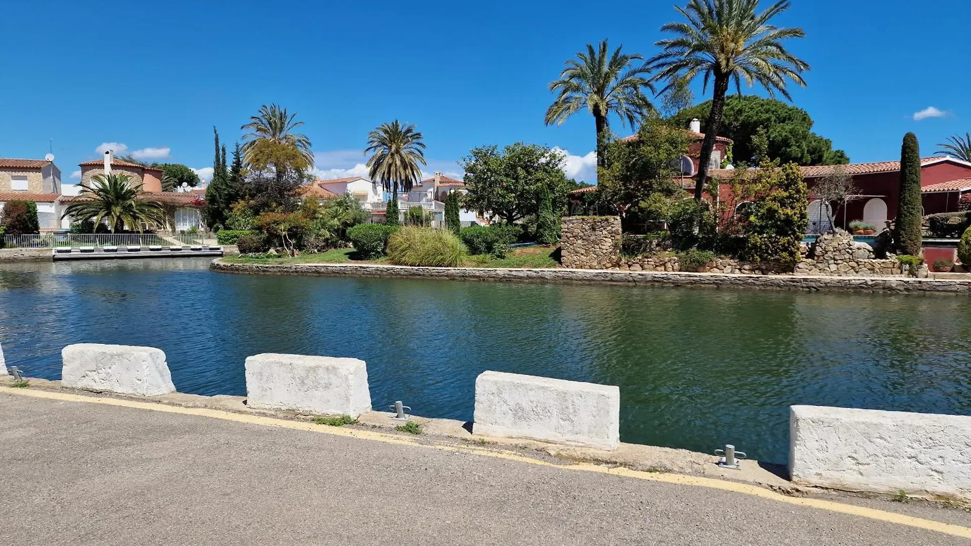 Apartamento Port Empuries-1 Empuriabrava 0*,  Spanje